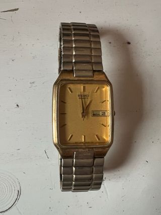 Reloj Seiko Vintage Dorado y Plateado Tank