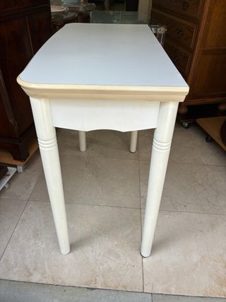 Mesa plegable blanca madera y plástico