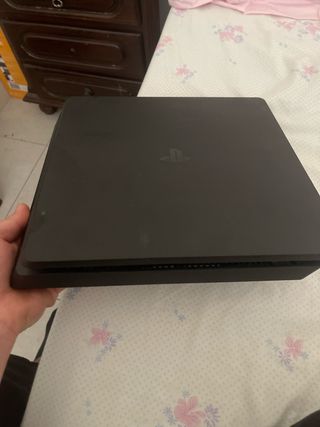 Playstation 4 Slim 1TB Preto, 3 anos de garantia