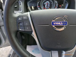 VOLVO V60 D2 MOMENTUM AUTO 120 CV