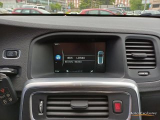 VOLVO V60 D2 MOMENTUM AUTO 120 CV