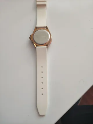 Reloj Mark Maddox Mujer Blanco pila nueva funciona