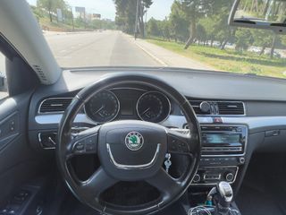Skoda Superb 2010 familiar