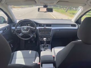 Skoda Superb 2010 familiar