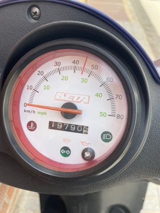 Beta Ark Scooter Azul y Plata