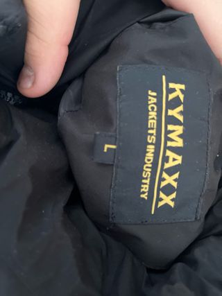 Chaquetón negro acolchado PRECIO NEGOCIABLE