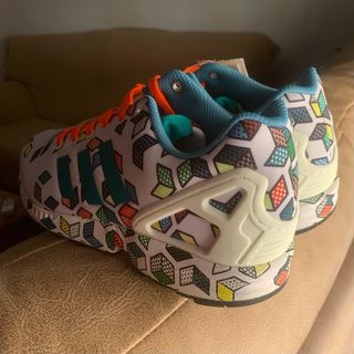 Zapatillas Adidas ZX Flux Talla 42 con etiquetas