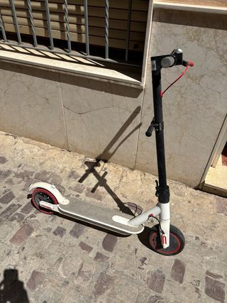 Patinete Eléctrico Xiaomi Mi Scooter