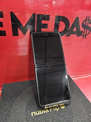 Teléfono ZTE Nubia Flip 5G Black / 256 GB