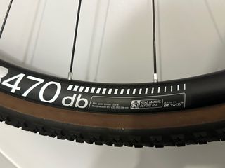 Ruedas gravel DT Swiss R470 db + cassette + disco