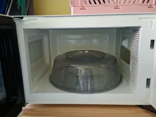 Microondas Orbegozo Grill
