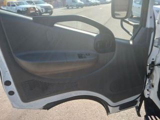 Nissan NT400 35.13/1 Básico Caja Volquete 96 kW (130 CV)