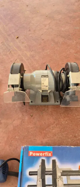 Lote de Herramientas Eléctricas y Manuales