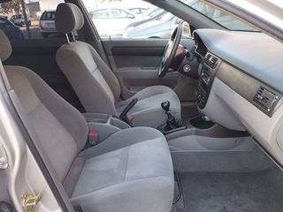 Chevrolet Nubira 1.6 SE 80 kW (109 CV)