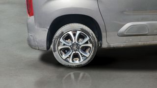 Citroen Berlingo BlueHDi 130 S&S Talla M Shine 96 kW (130 CV)