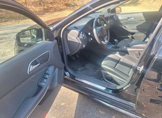 Mercedes-Benz Clase A200 PEAK edition