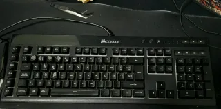 Teclado corsair k55 RGB
