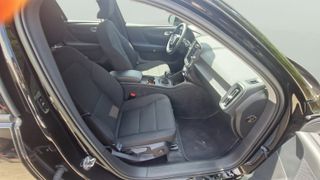 Volvo XC40 T2 Essential 95 kW (129 CV)