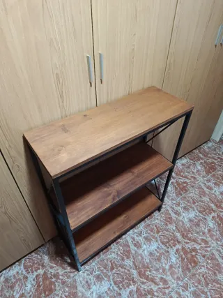 Estantería Diseño Industrial.