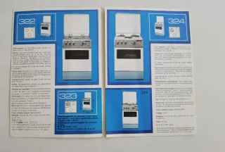 Lotto di 2 cataloghi vintage di cucine Zanussi + Corberó