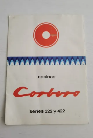 Lotto di 2 cataloghi vintage di cucine Zanussi + Corberó