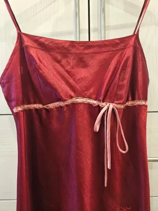 Conjunto Etam camisón y bata granate