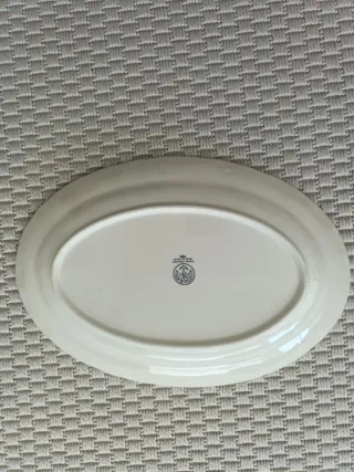 Fuente cerámica azul y blanca