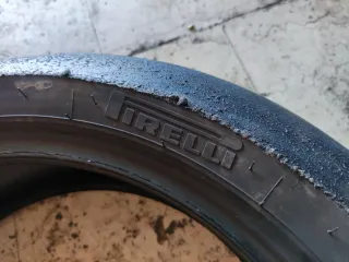 Pneumatico Moto Pista Pirelli 200 65 17 Usato