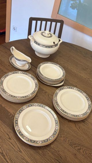 Juego de vajilla de porcelana de Royal Doulton