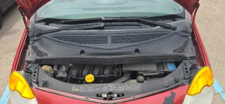 ​Renault Modus Etiqueta B Distribución Hecha