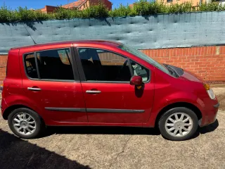 ​Renault Modus Etiqueta B Distribución Hecha