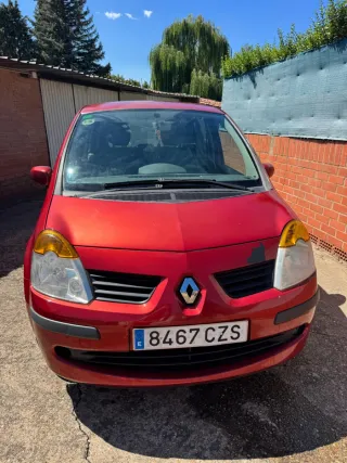 ​Renault Modus Etiqueta B Distribución Hecha