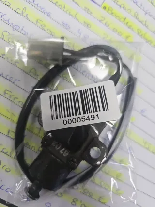 INTERRUPTOR LUZ ASIENTO SUZUKI BURGMAN 250 06