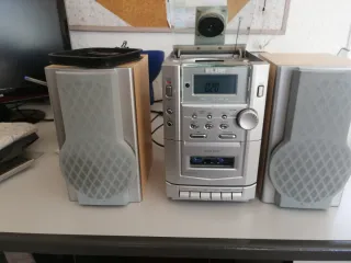 Mini cadena ELBE CD Radio