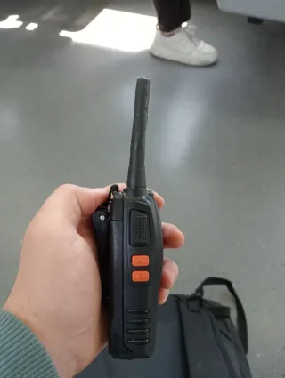 Walkie Talkie Baofeng 88E