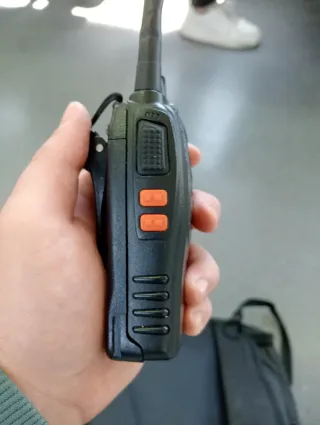 Walkie Talkie Baofeng 88E