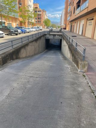 Plaza garaje huesca. Avenida pirineos. 15 metros2
