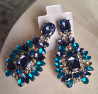 Pendientes largos azules