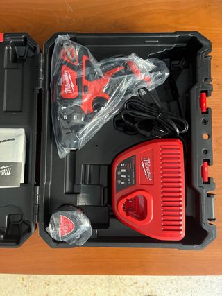 Taladro Milwaukee M12 BPD 2.0Ah