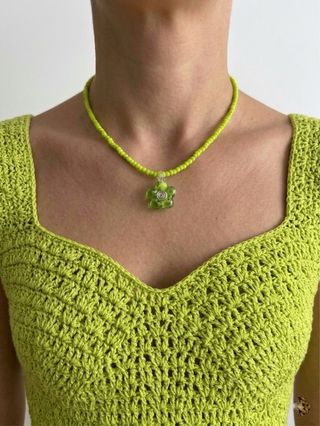 Collana di Perline con Fiorellino in Lampwork