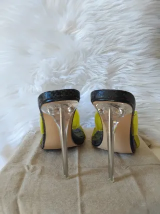 Tacones aguja Colour Cherie transparentes