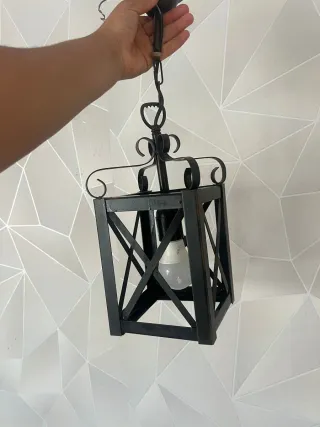 Lámpara colgante negra estilo rústico