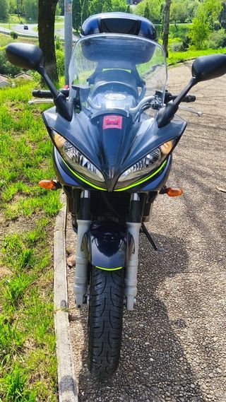 Yamaha Fazer 600