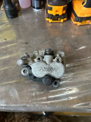 Pinza Freno Delantera Suzuki RM 250/125