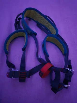 Arnés de escalada Simond