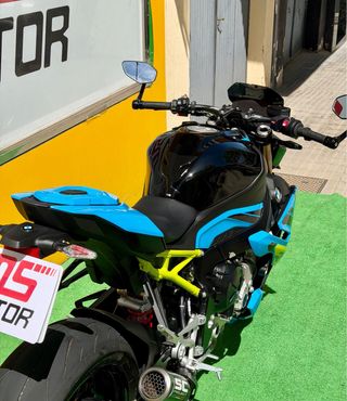 BMW S 1000 R 2025