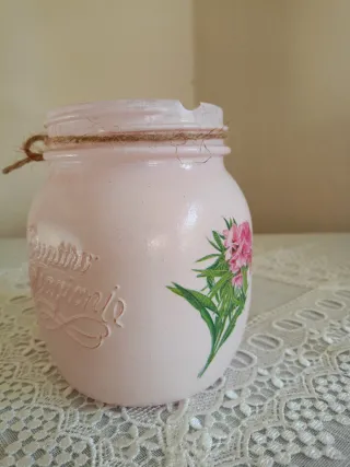 Barattolo sbeccato rosa