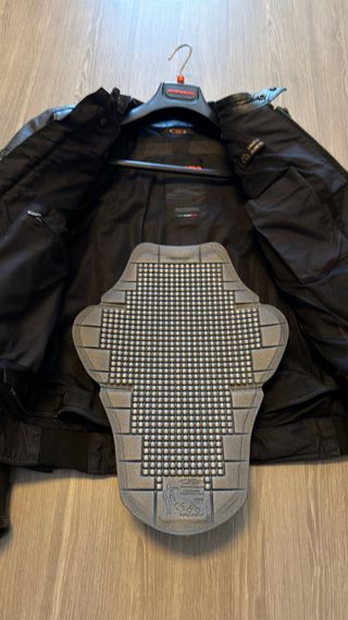 Chaqueta de moto de cuero marca SPIDI Talla 48