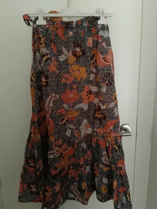 Falda larga estampada cintura elástica