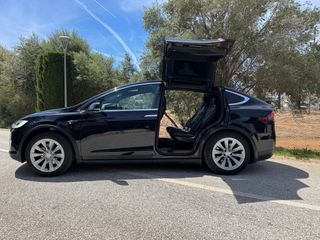 Tesla Model X 75D 525 cv
